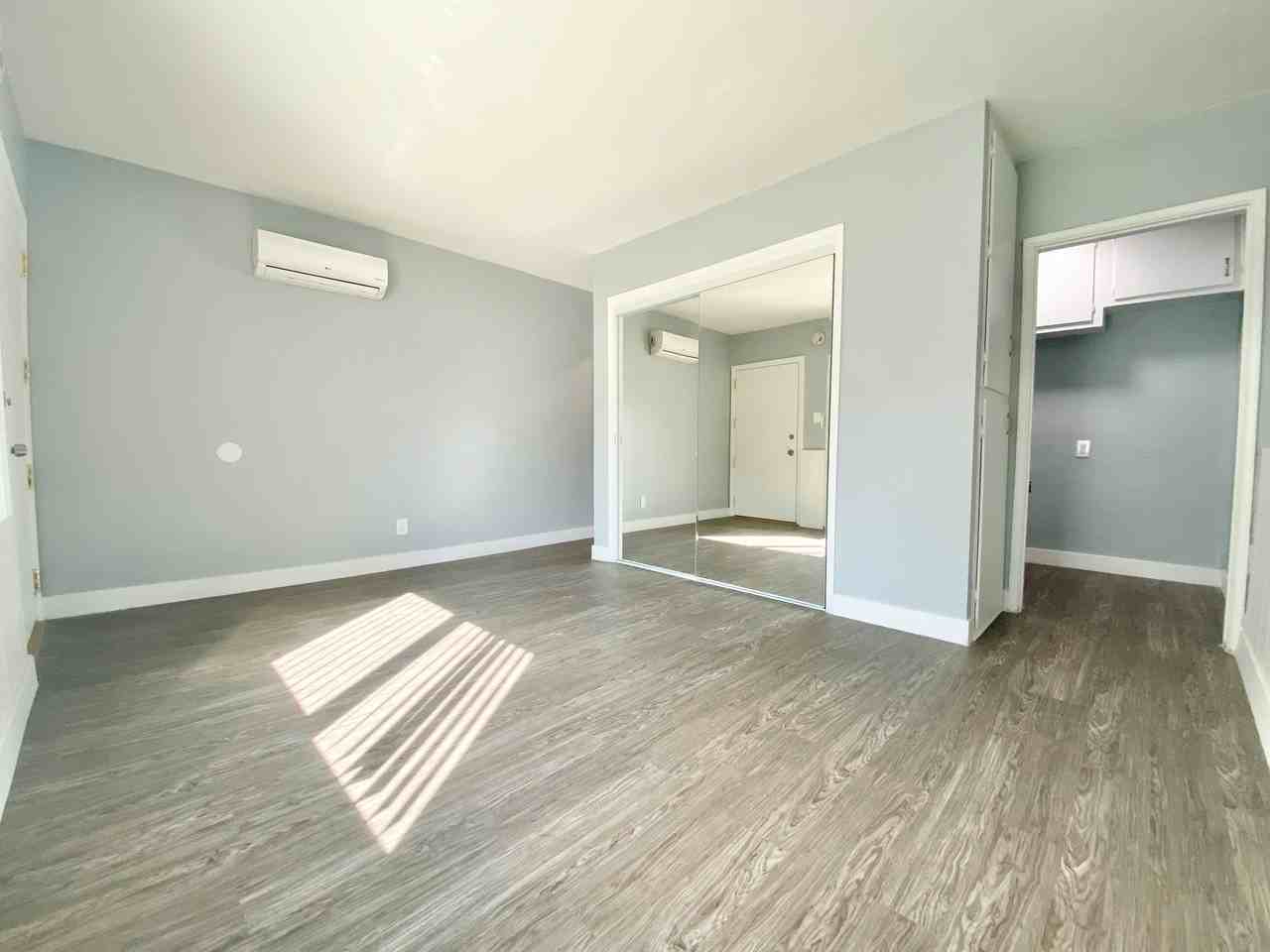 MC Crenshaw Inglewood Properties, LLC - Photo 3 of 7