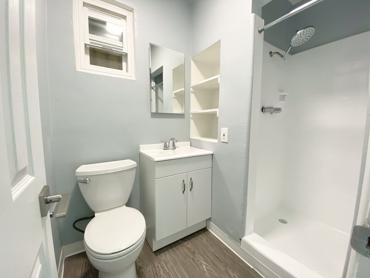 MC Crenshaw Inglewood Properties, LLC - Photo 4 of 7