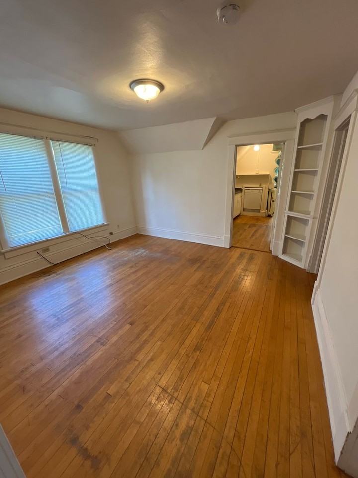 1818-20 Madison St - Photo 2 of 35