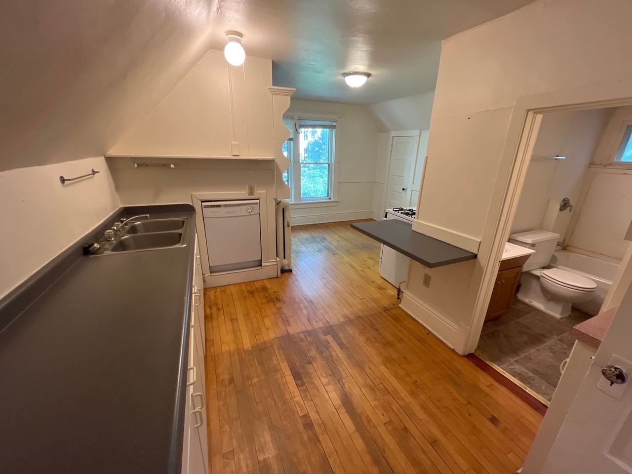 1818-20 Madison St - Photo 6 of 35