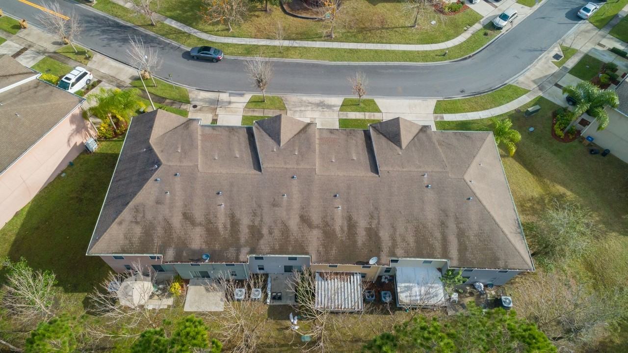 2720 Merrieweather Ln - Photo 2 of 31