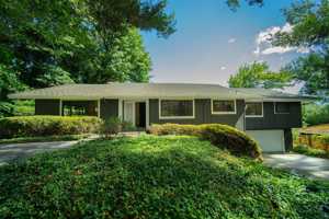 featured image of 4145 Sw Greenleaf Dr