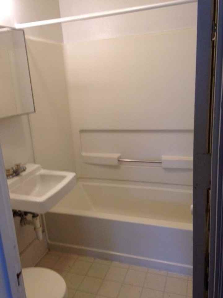 106 7th St - Photo 3 of 9