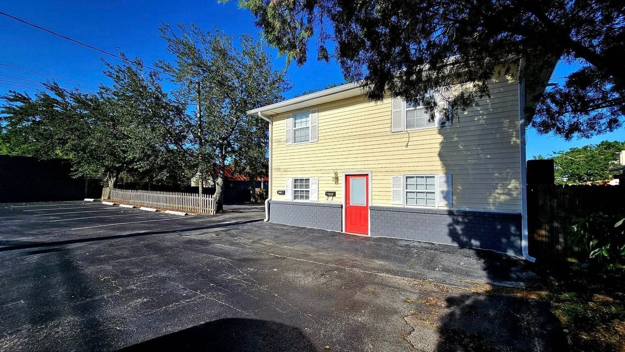 802 Forrest Ave - Photo 5 of 21