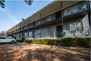 featured image of 4801 Rogers Ave