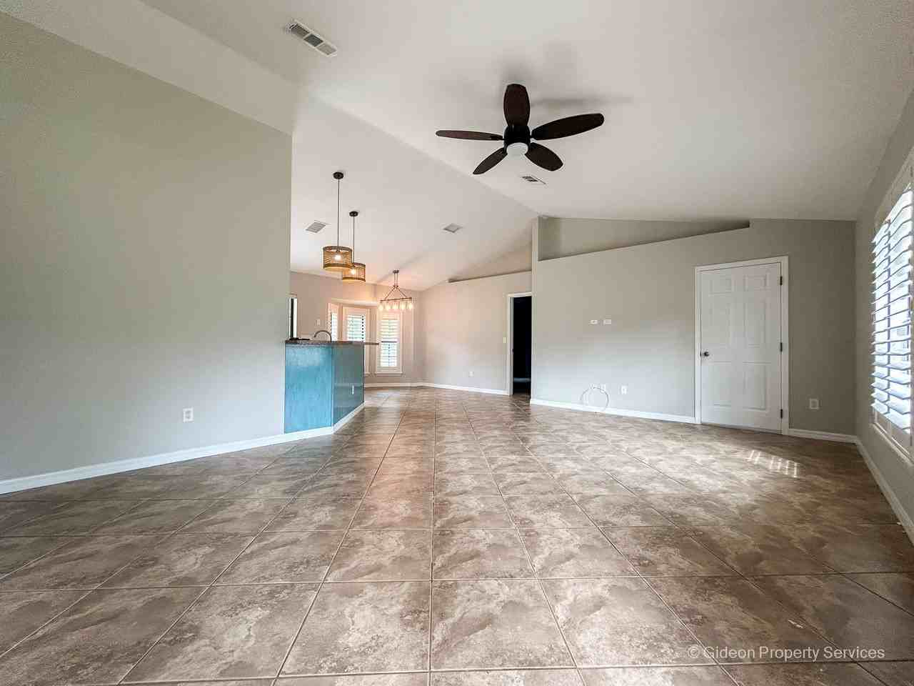 875 Nw 124th Pl - Photo 3 of 24