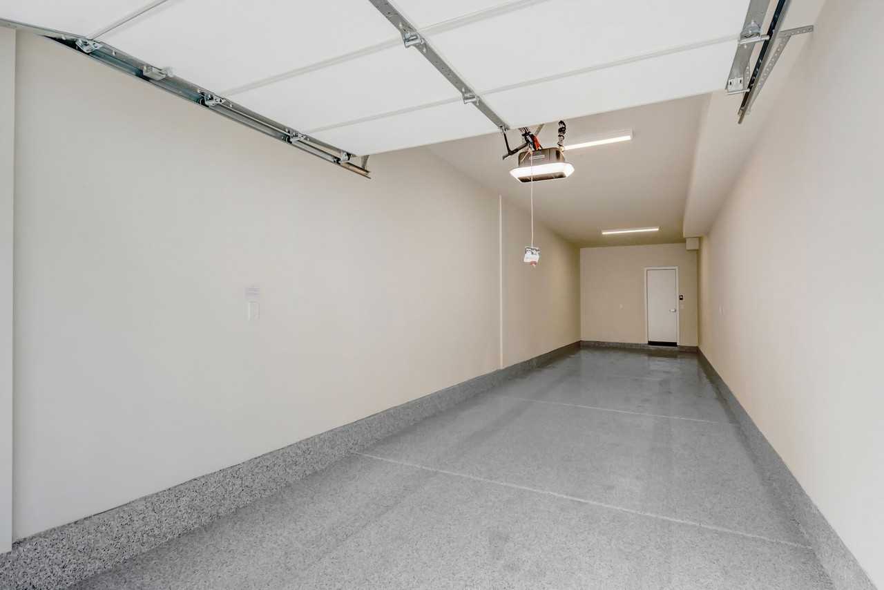 4127 E Circle Paseo #202 - Photo 4 of 30