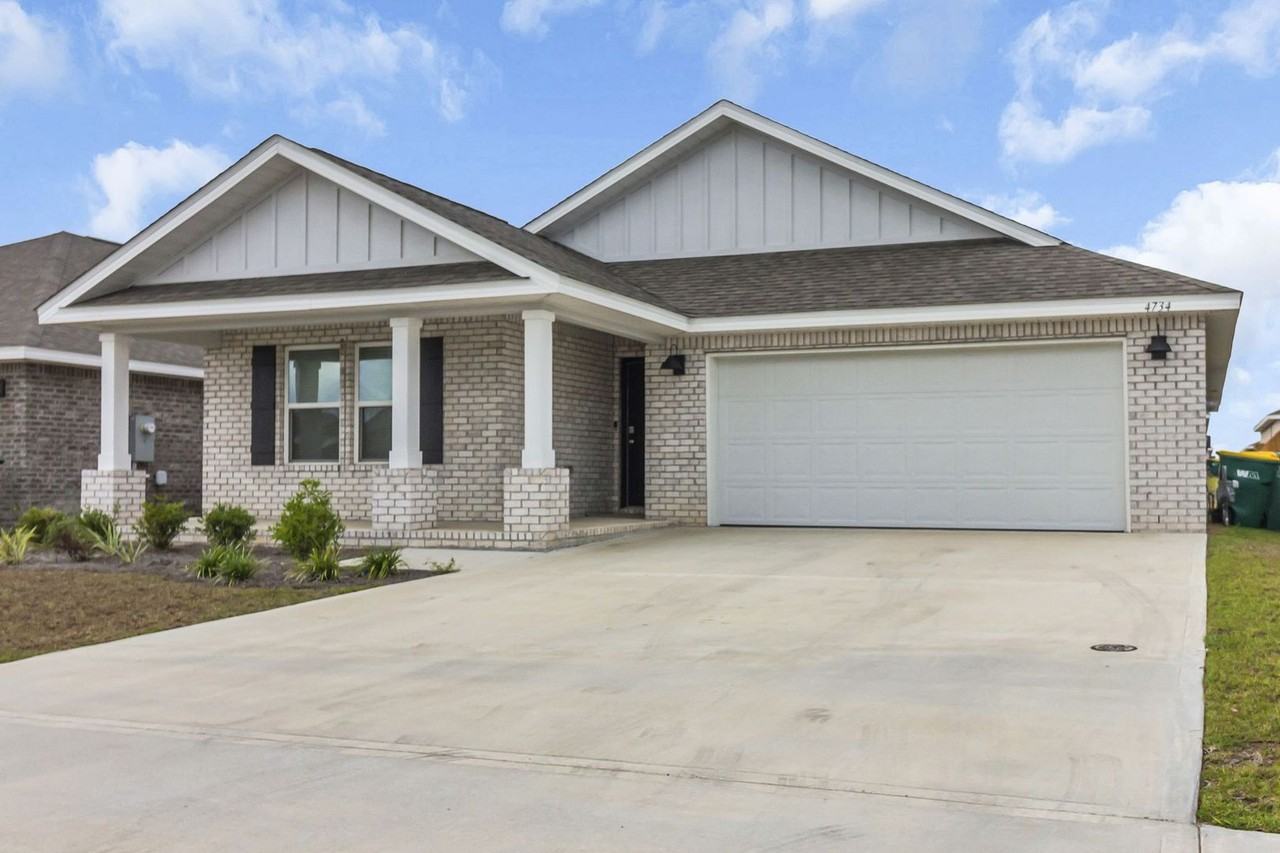 4734 Airmen Dr - Photo 2 of 36