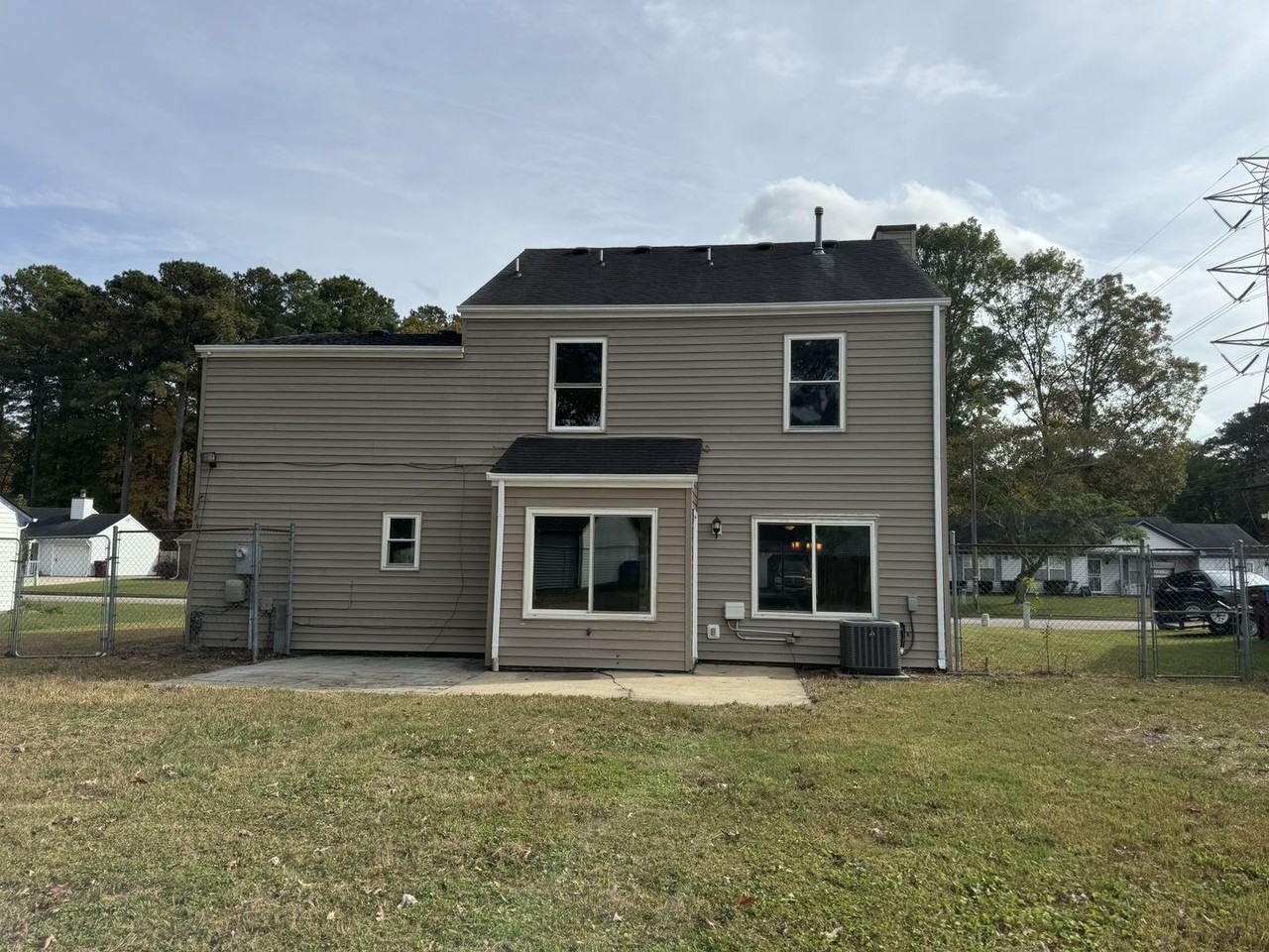 1345 Keaton Way - Photo 3 of 35
