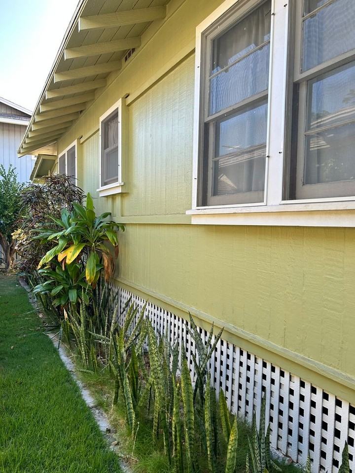 832 8th Ave Apt A - Photo 3 of 16