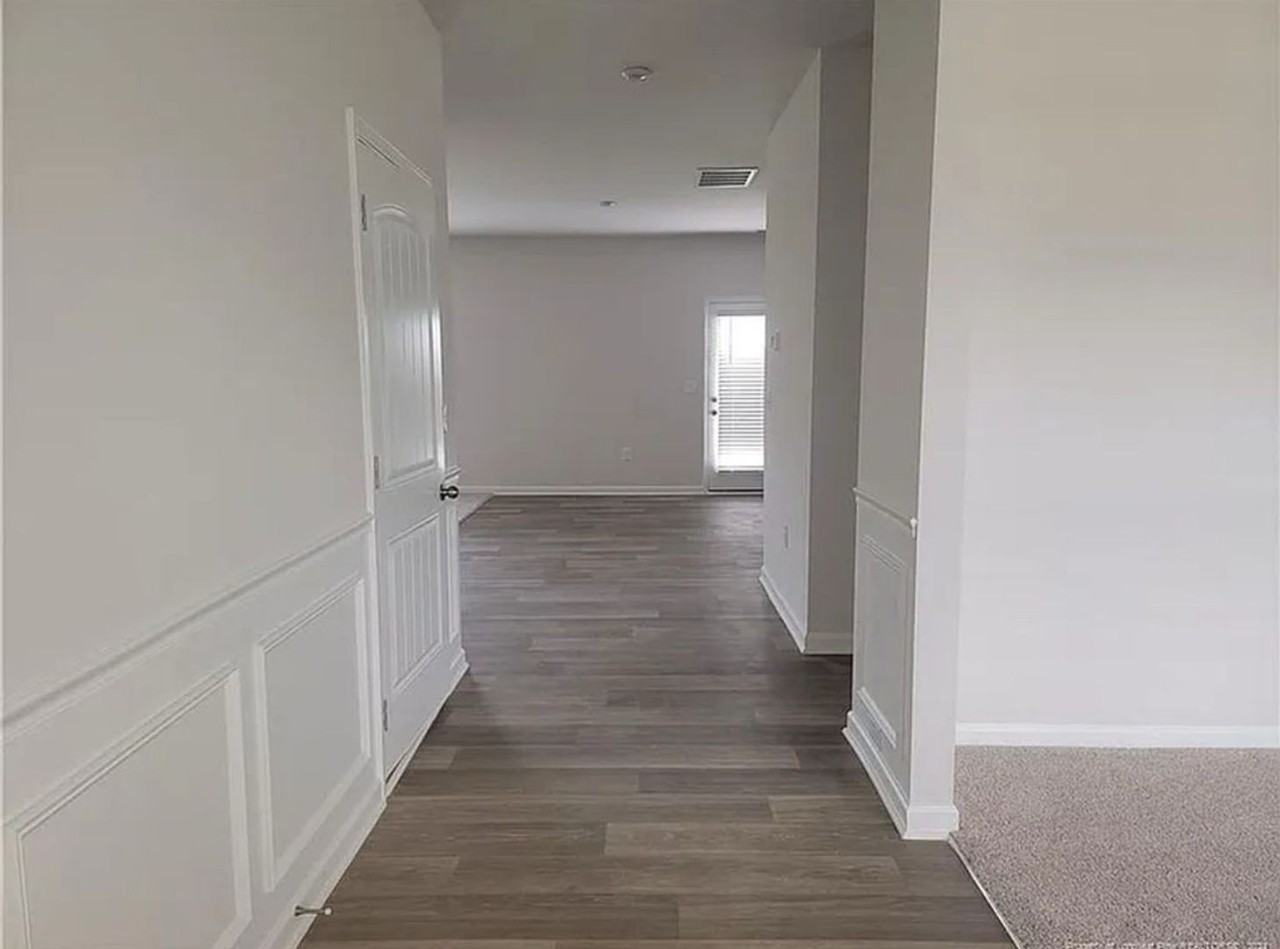 810 Biltmore Dr - Photo 5 of 40