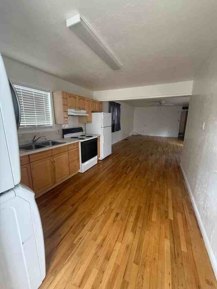 1253 E Mesa Ave #A - Photo 2 of 8