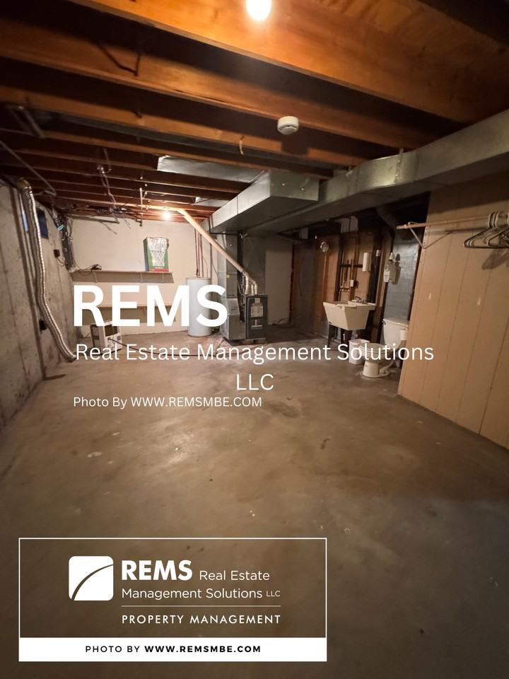 3960 9th Ave - Photo 2 of 19