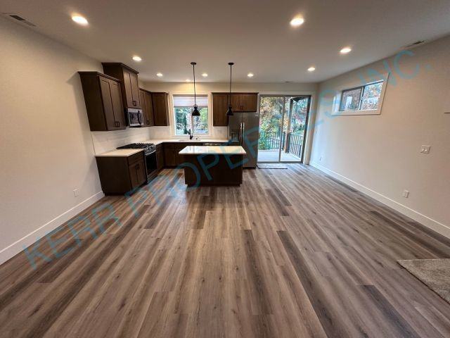 39755 Pleasant St - Photo 3 of 18