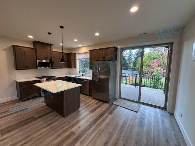 39755 Pleasant St - Photo 4 of 18