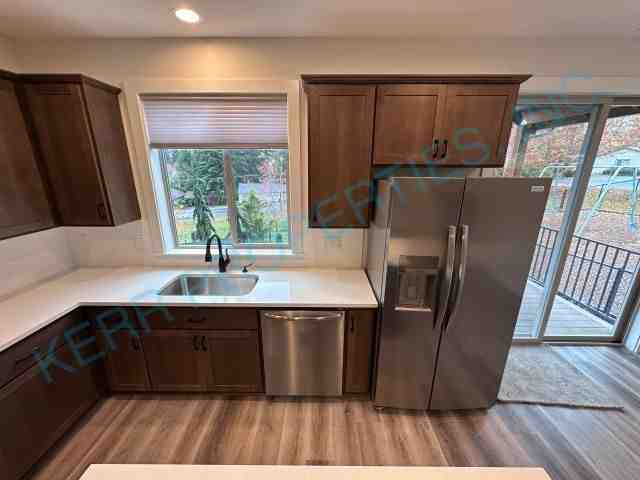 39755 Pleasant St - Photo 7 of 18