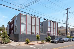 featured image of 2801 College Ave
