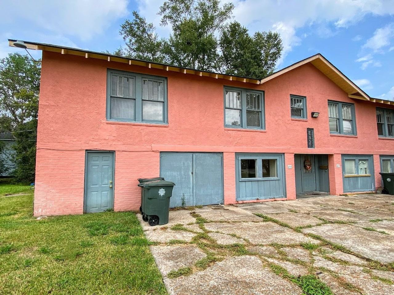 405 East St