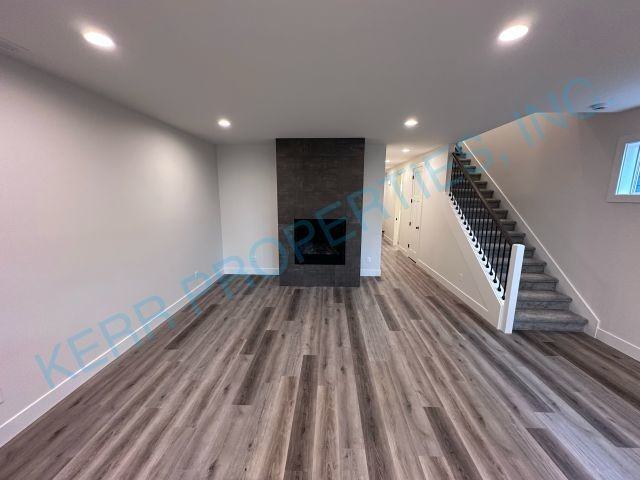 39765 Pleasant St - Photo 2 of 18