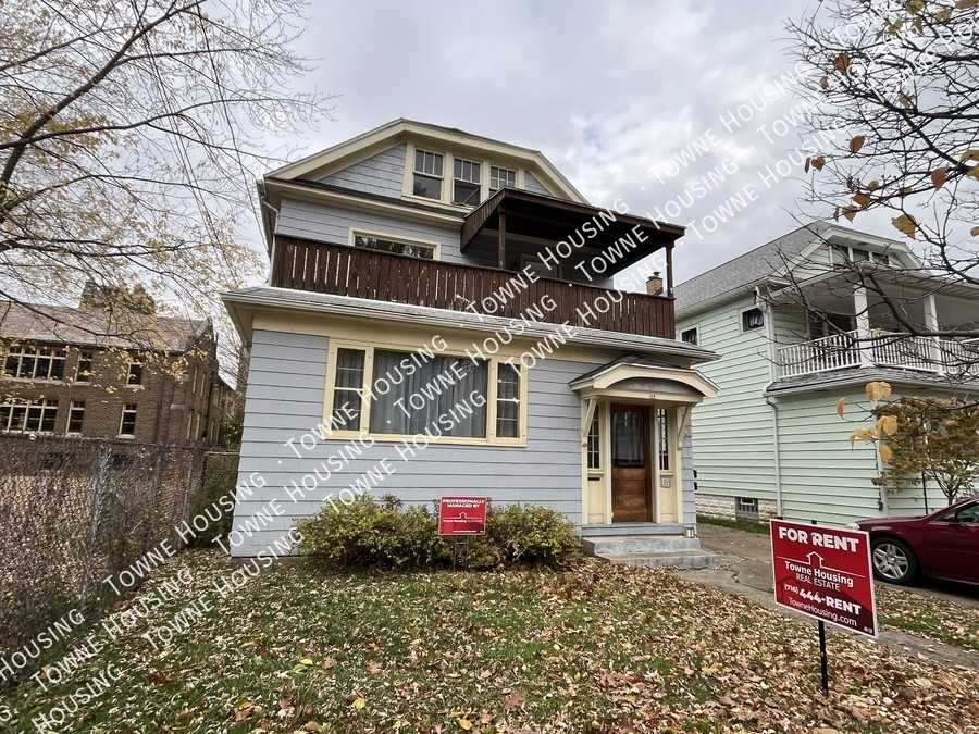 16 Lorraine Ave - Photo 2 of 20