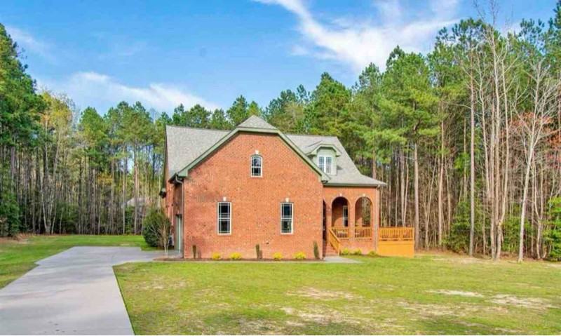 233 Saintsbury Place - Photo 2 of 23