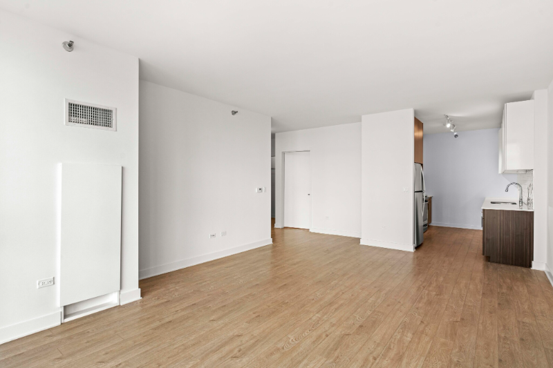 174 North Michigan Avenue - Photo 2 of 19