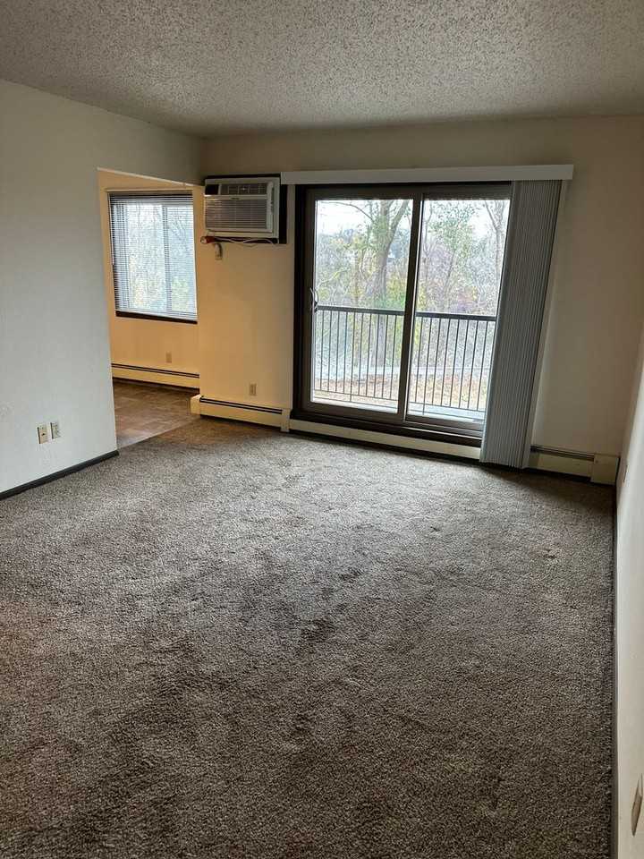 200 5th Ave N #207 - Photo 2 of 8