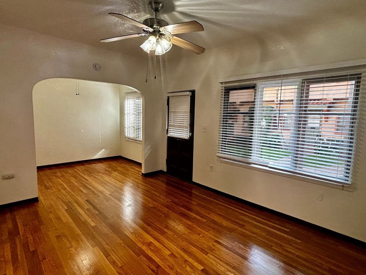 2356 3rd Ave - Photo 4 of 10