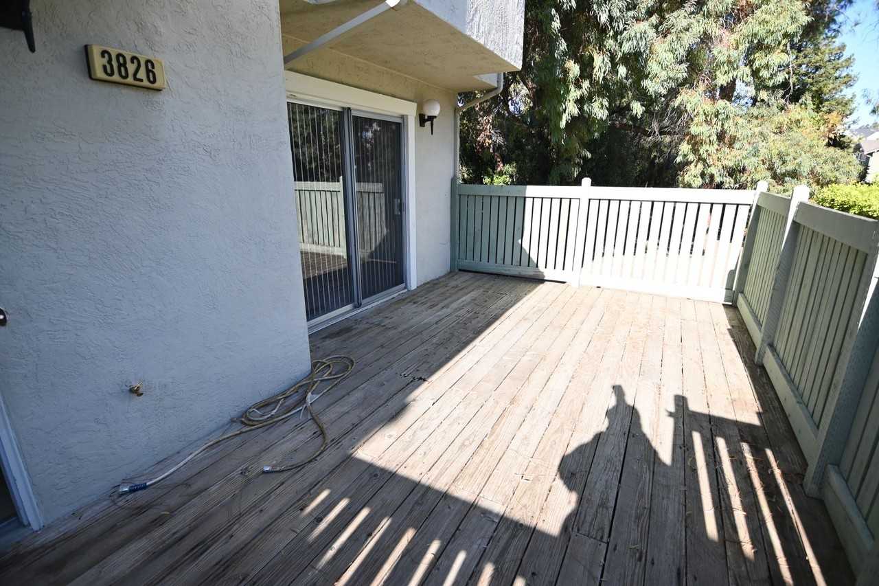 3826 Meeks Ter - Photo 3 of 35