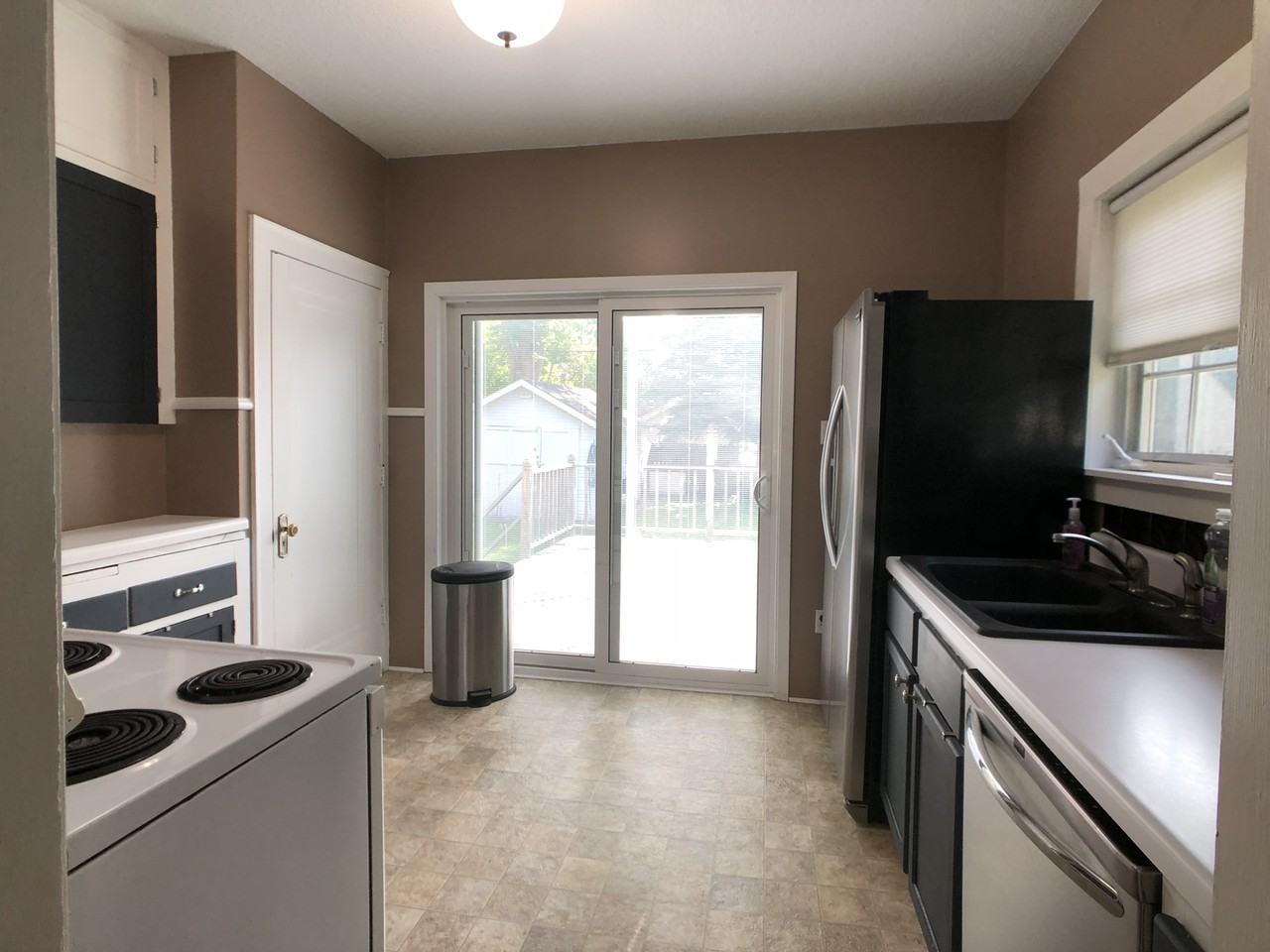 1209 Belmont Rd - Photo 4 of 25