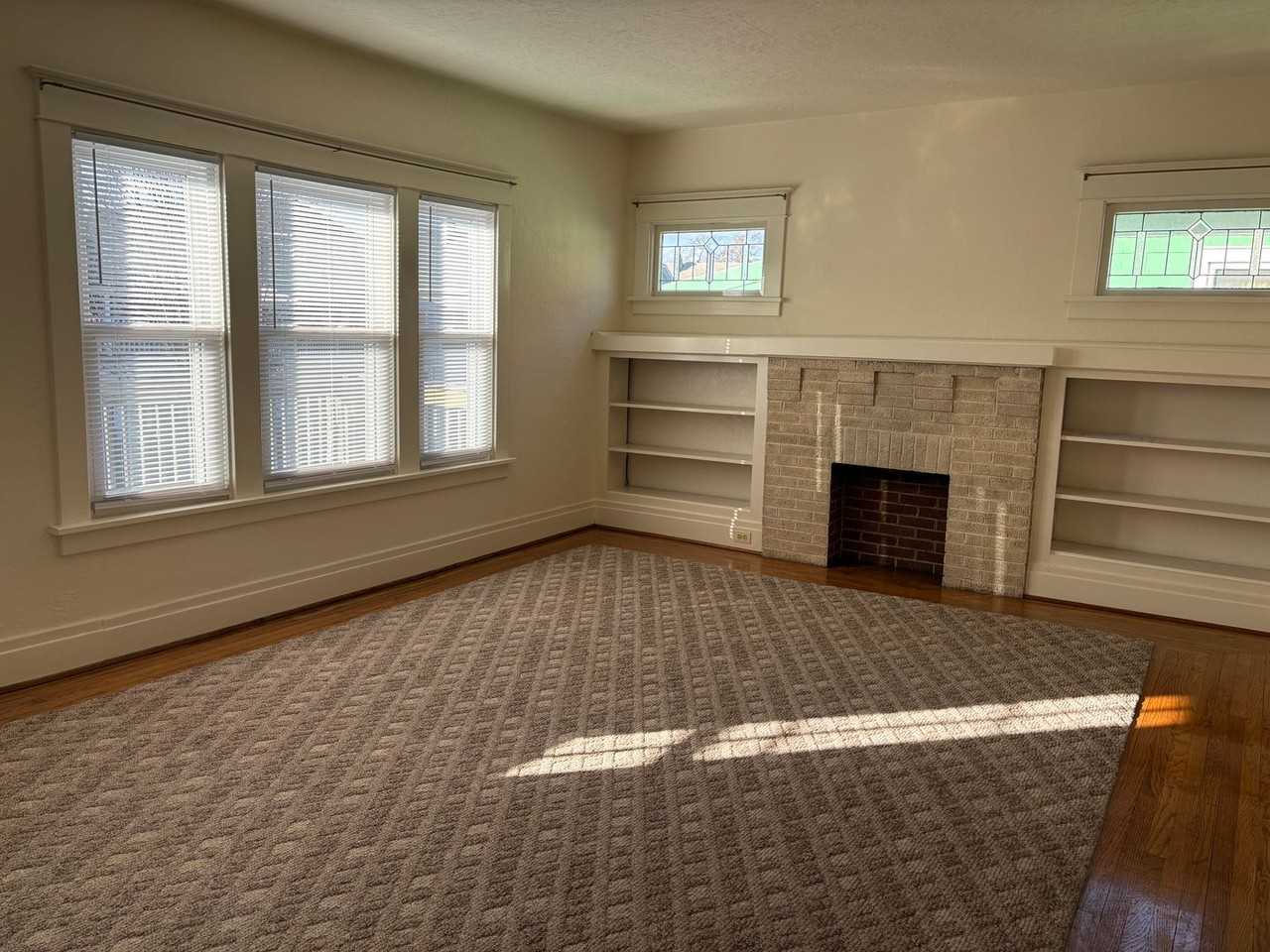 139 Carmel Rd - Photo 3 of 14