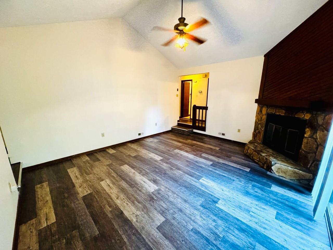446 Wilder Dr - Photo 3 of 20