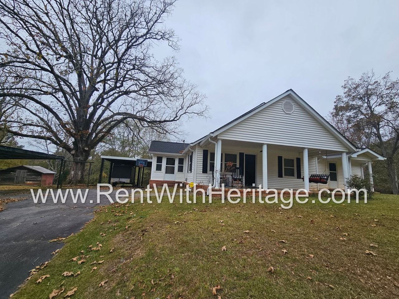 7477 Post Rd - Photo 3 of 31