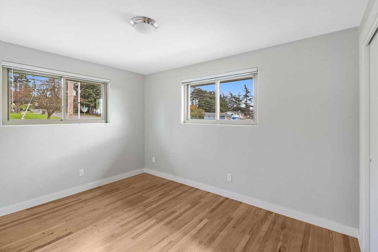 1333 Swantown Rd - Photo 7 of 15