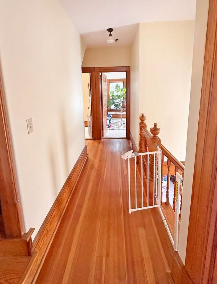 132 N Willard St - Photo 6 of 27