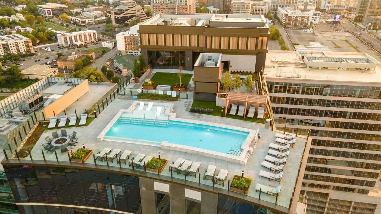 1212 Demonbreun St #1710 - Photo 2 of 41