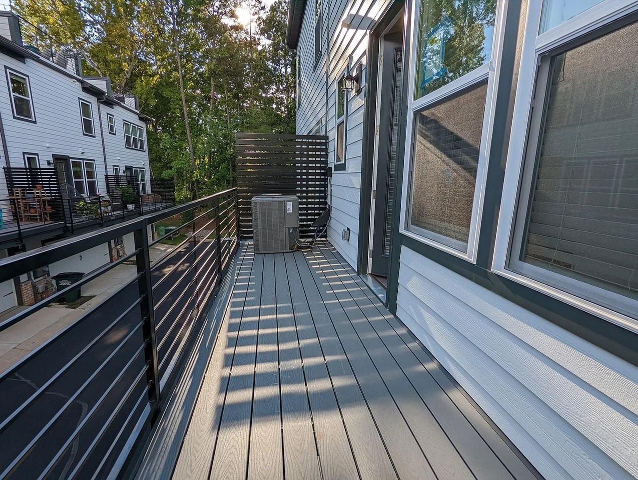 15017 Bayou Dr - Photo 4 of 25