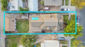 featured image of 536 W 10th St