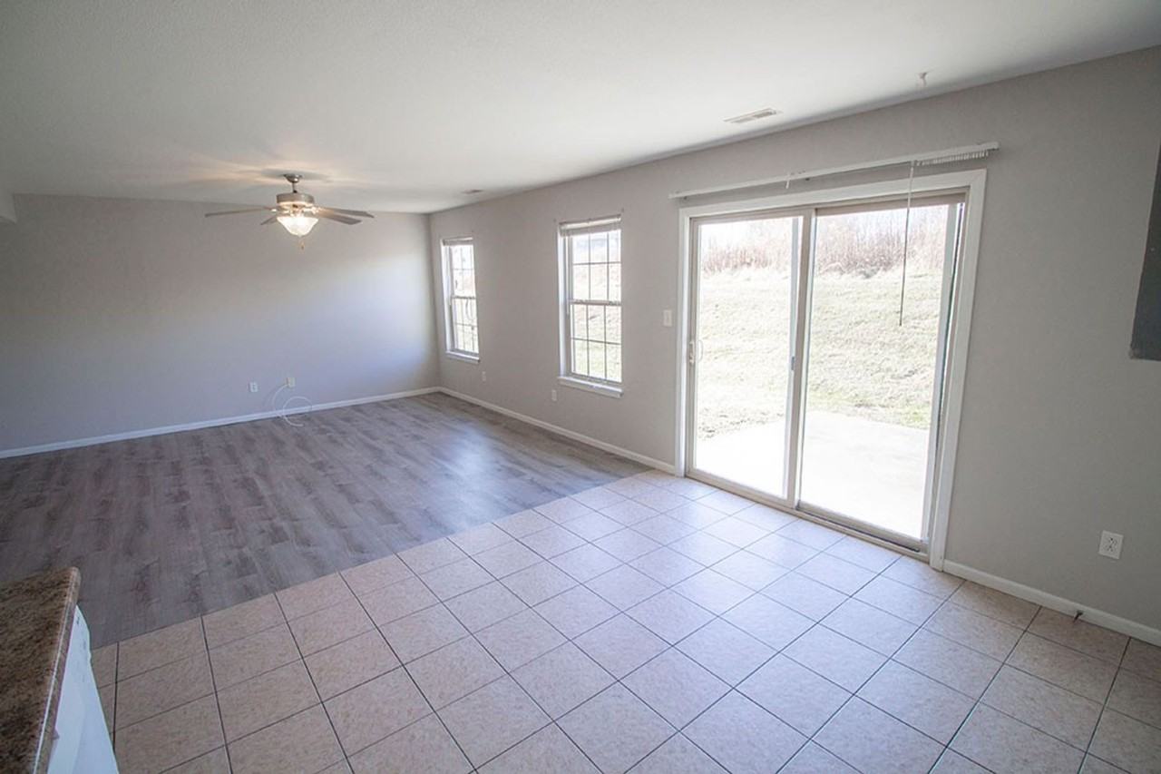 5301 Silver Mill Dr - Photo 7 of 30