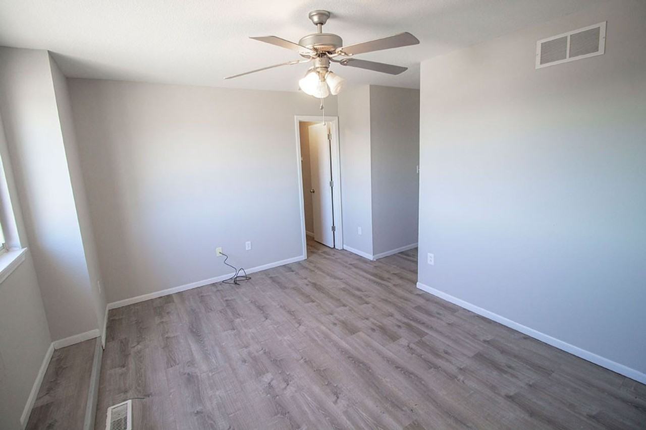 5301 Silver Mill Dr - Photo 5 of 30