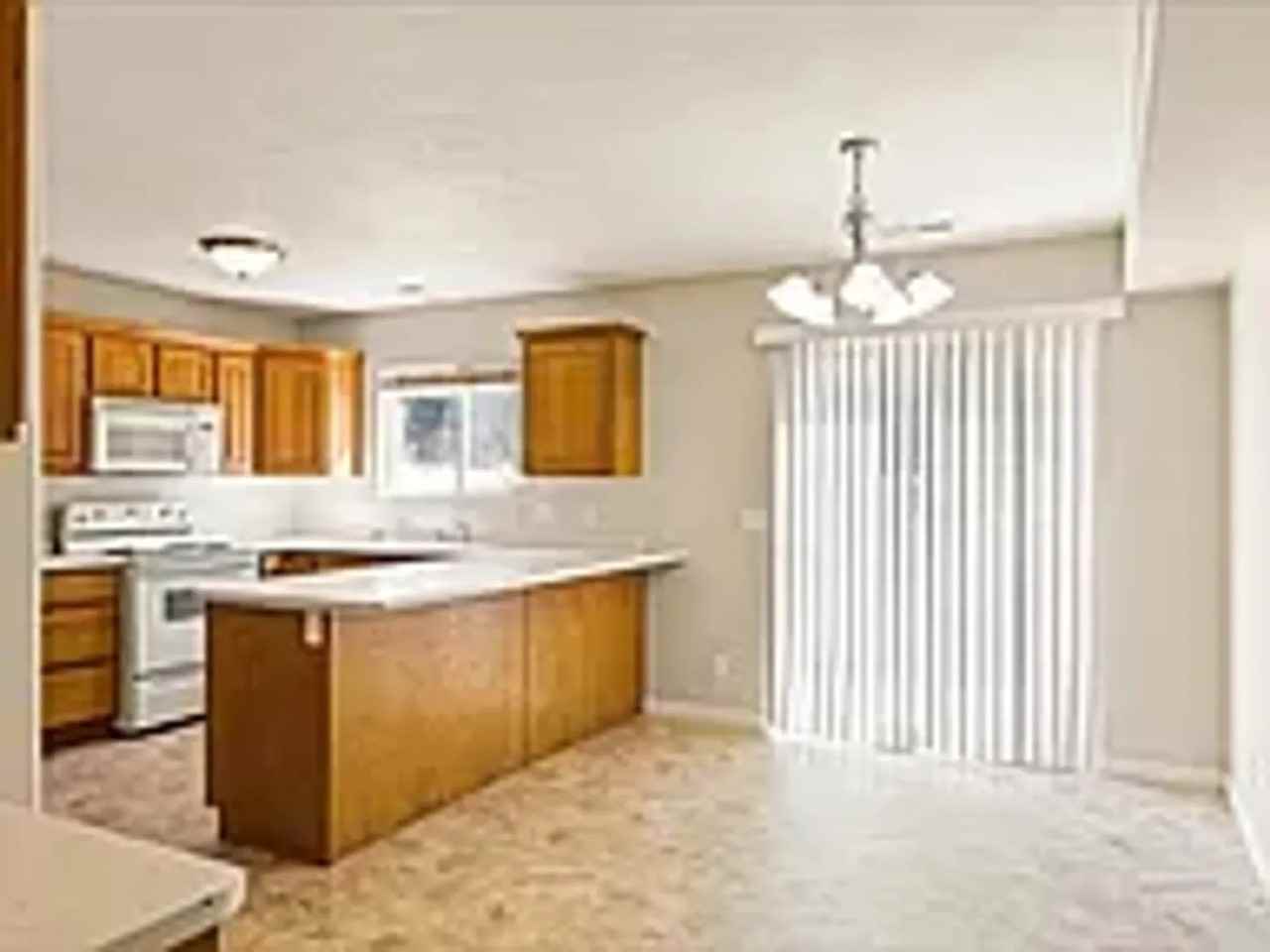 275 S 2450 E #6 - Photo 5 of 19