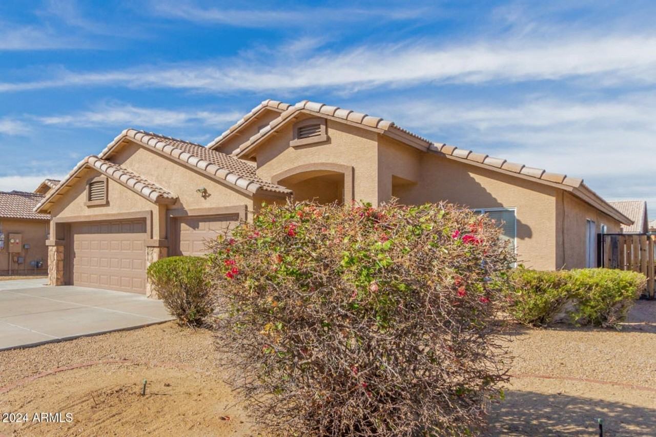 8338 W Paradise Dr - Photo 6 of 45