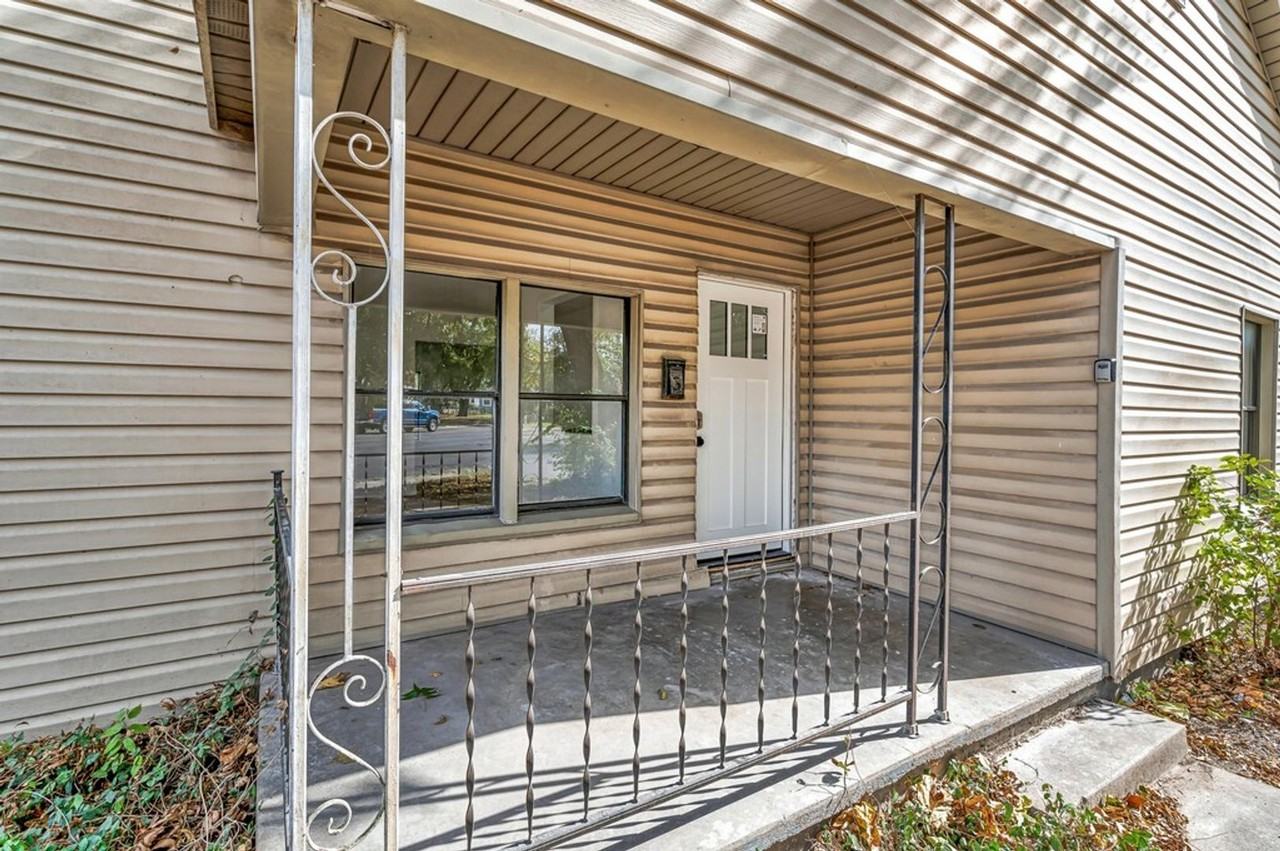 3116 Bosque Blvd - Photo 2 of 33