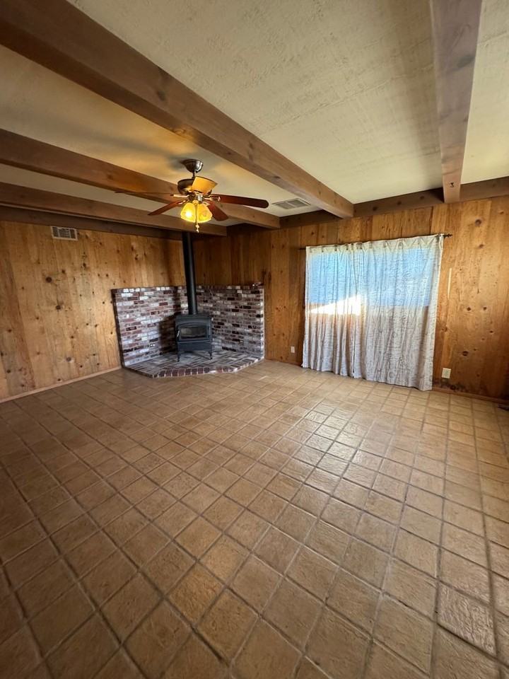 2572 W Woodbridge Rd - Photo 2 of 47