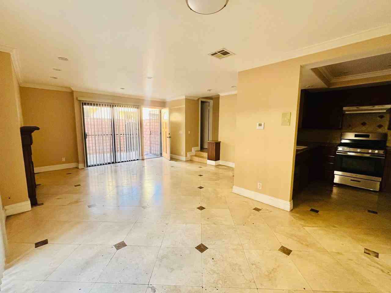 6315 Seville Ave #H - Photo 2 of 13