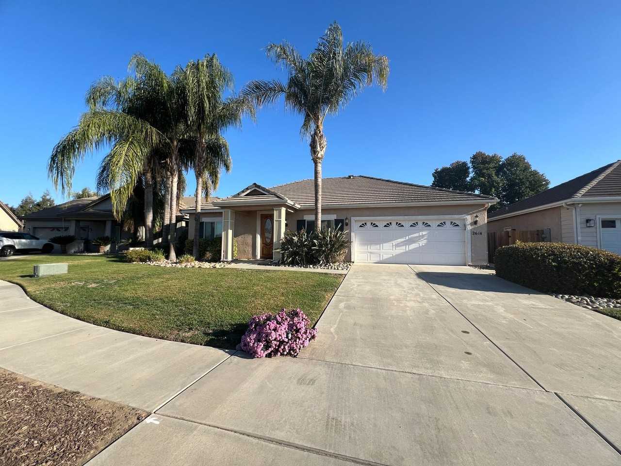 2614 Almaden St - Photo 3 of 22