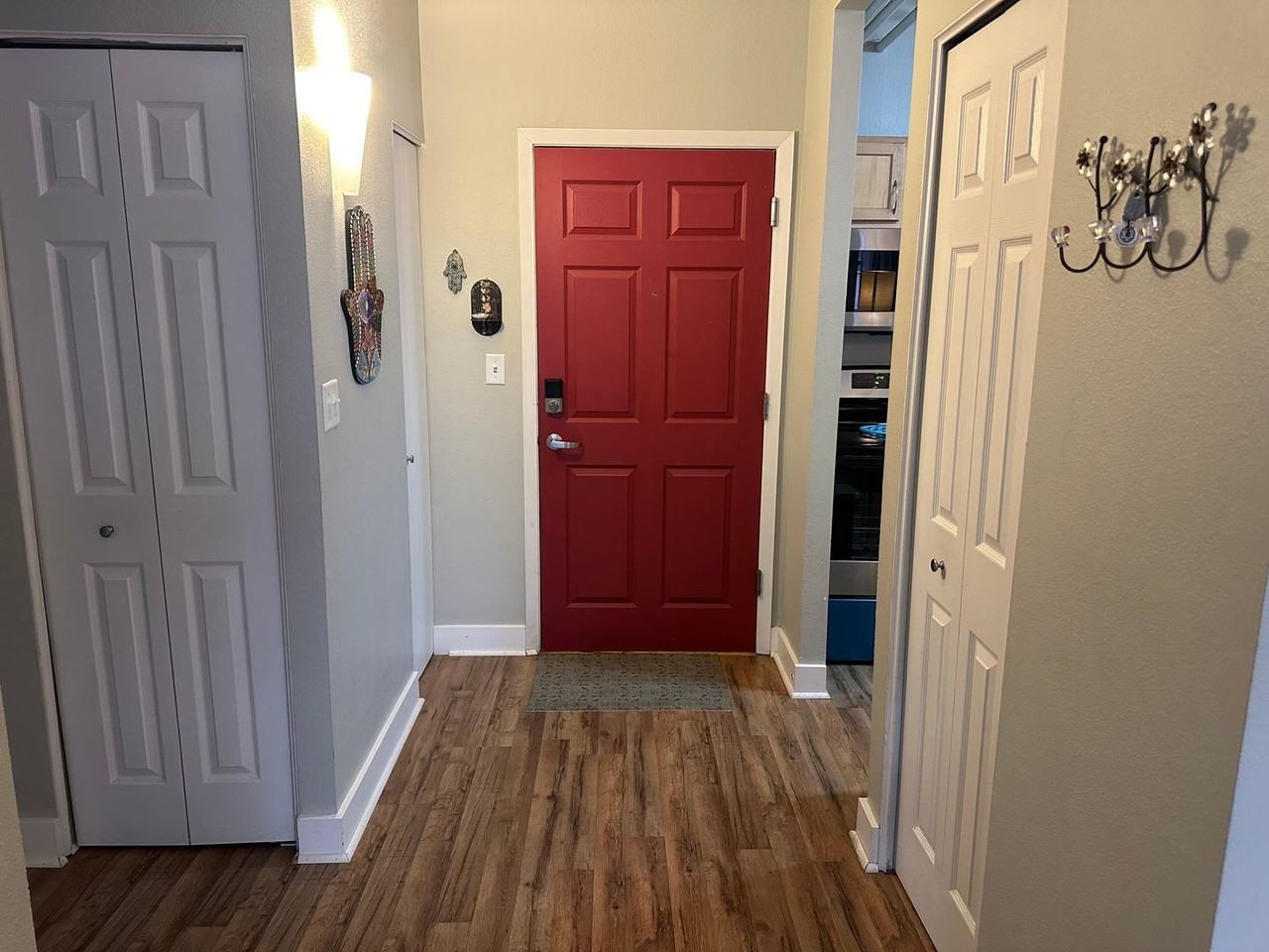 444 17th St - Photo 2 of 14