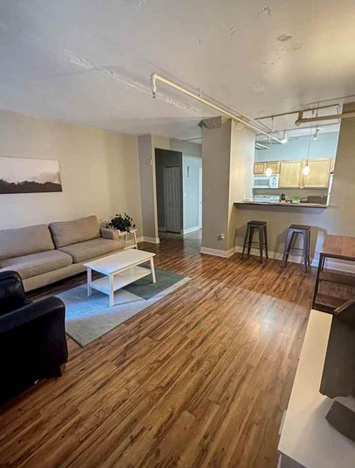 444 17th St - Photo 5 of 14