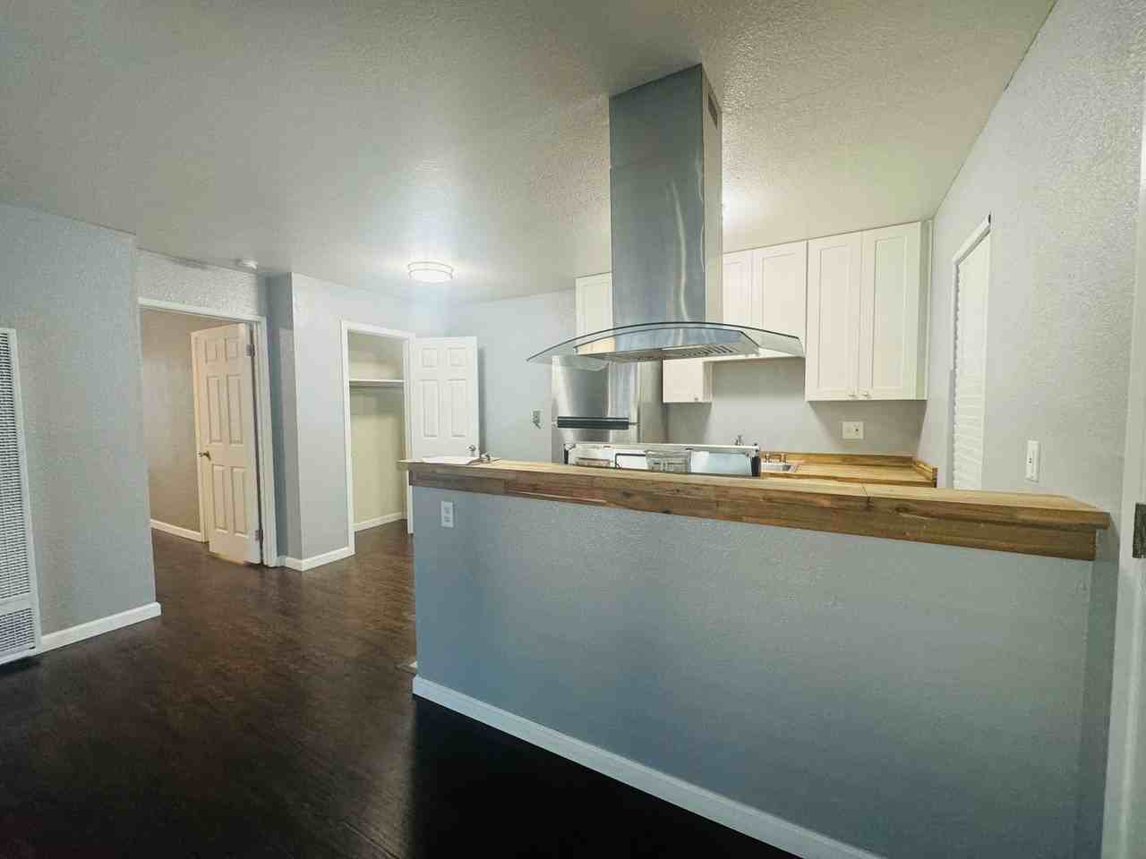 6724 Plymouth Rd - Photo 7 of 18