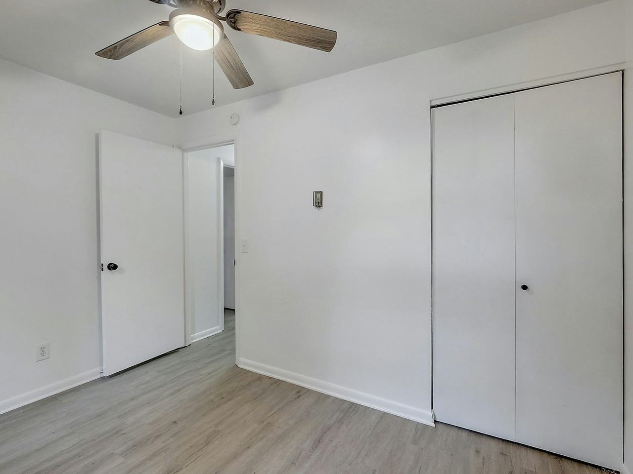 3741 Woodford Avenue Northwest, Unit 2 - Photo 6 of 11